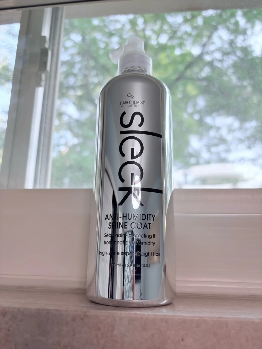 Hair Chemist SLEEK: Anti-Humidity Shine Coat - Silver Bottle (Size Large)